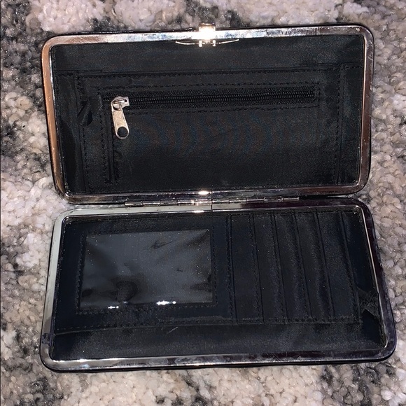 Slim Black Wallet - Picture 4 of 4